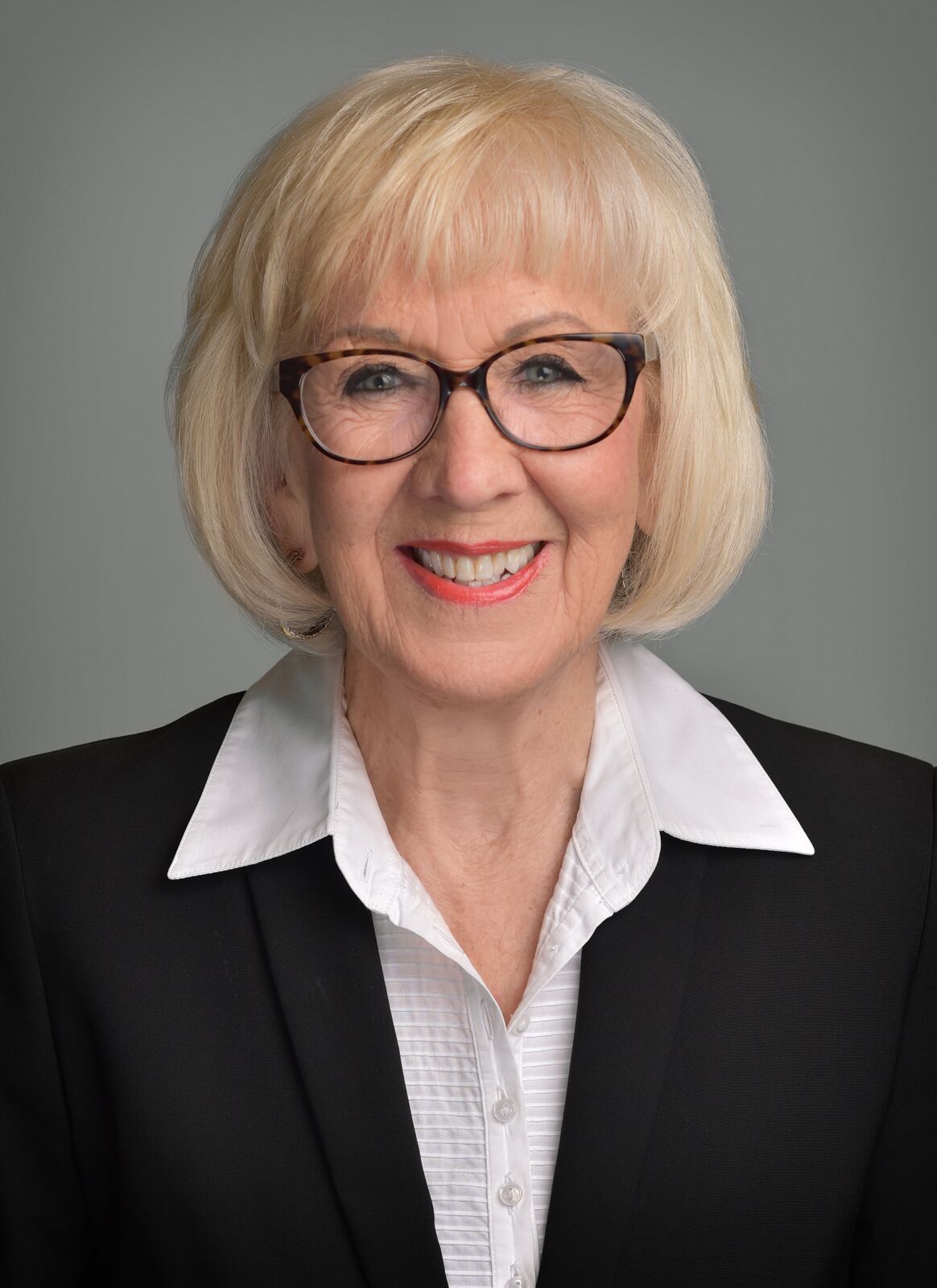 Realtor Profile Picture