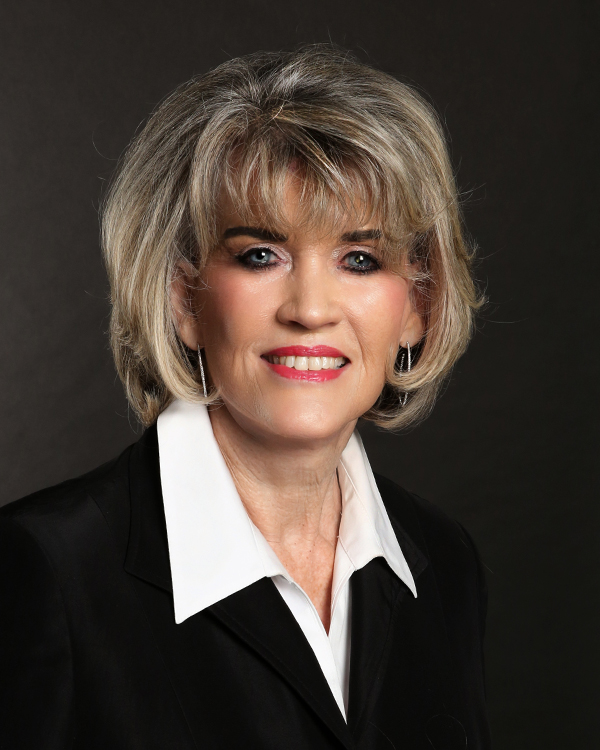 Realtor Profile Picture