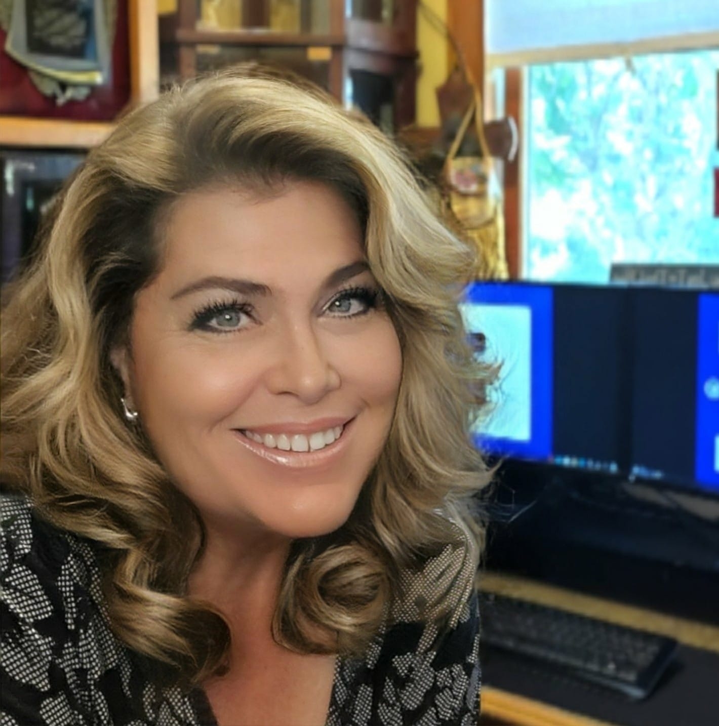 Realtor Profile Picture