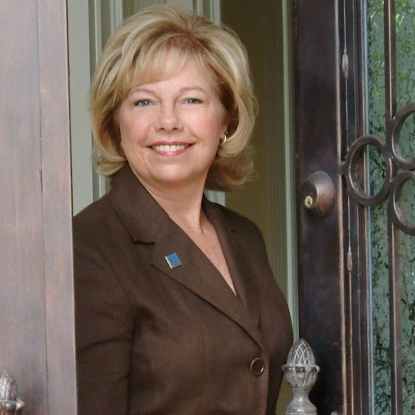 Realtor Profile Picture