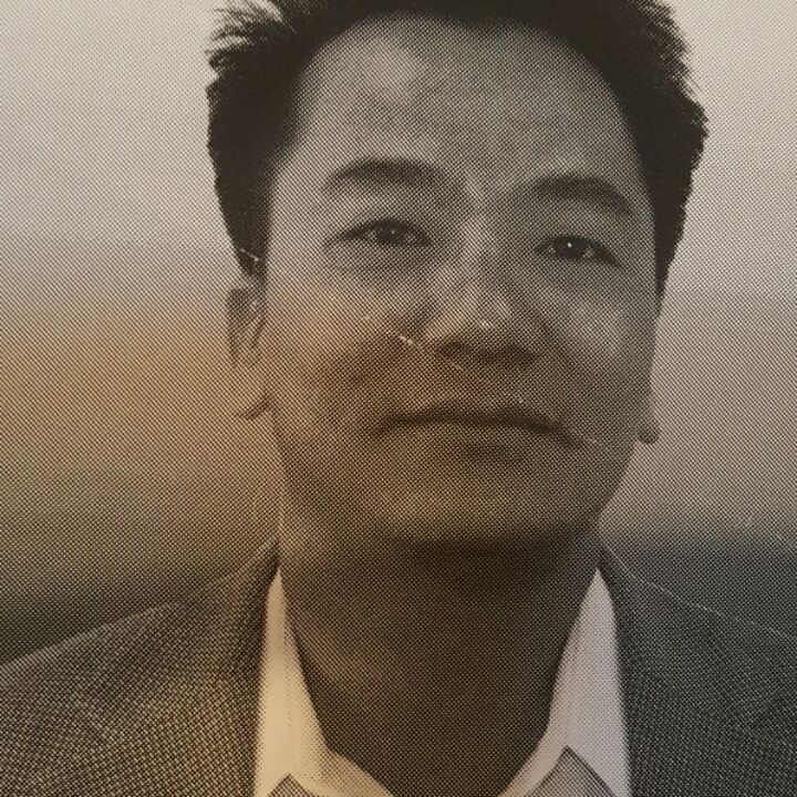 Realtor Profile Picture