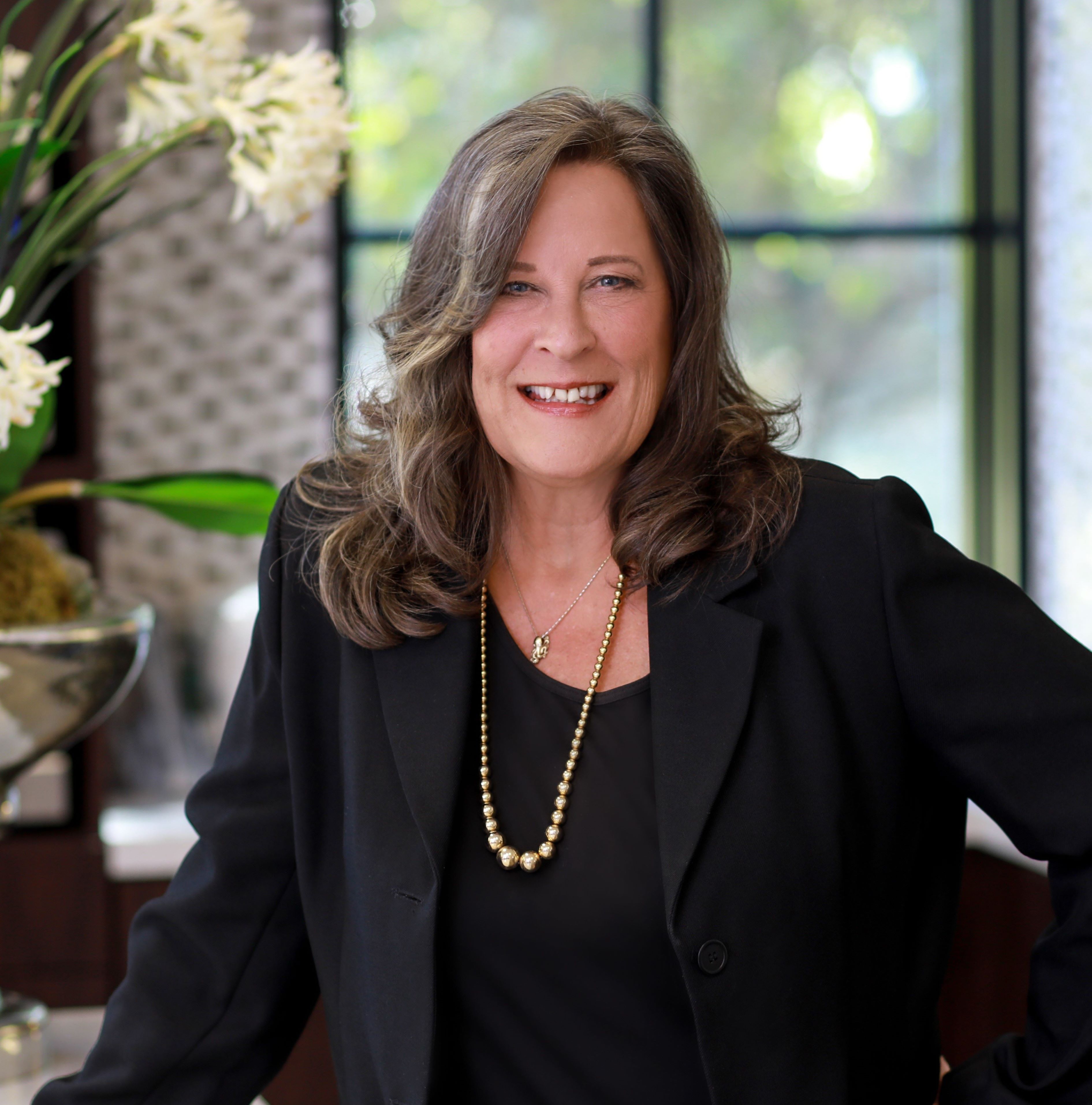 Realtor Profile Picture