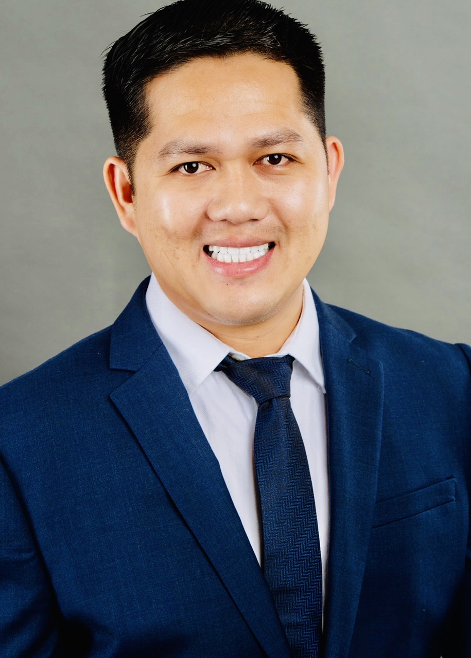 Realtor Profile Picture
