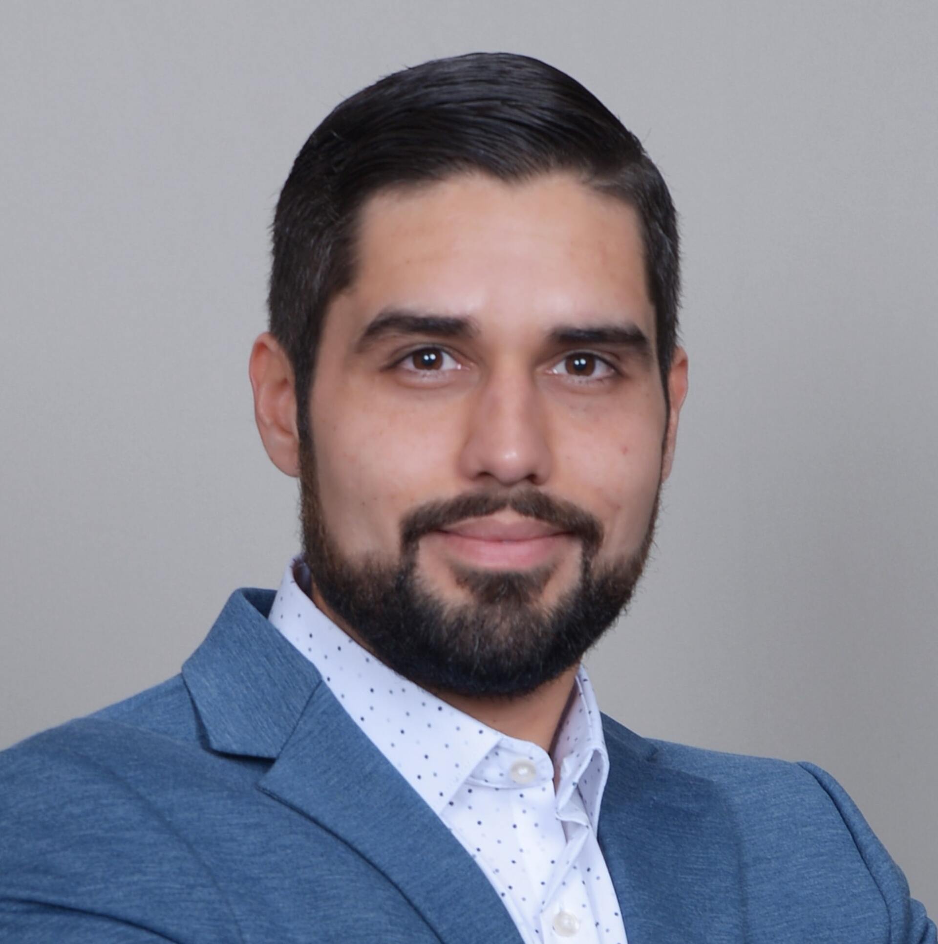 Realtor Profile Picture