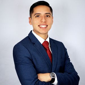 Realtor Profile Picture