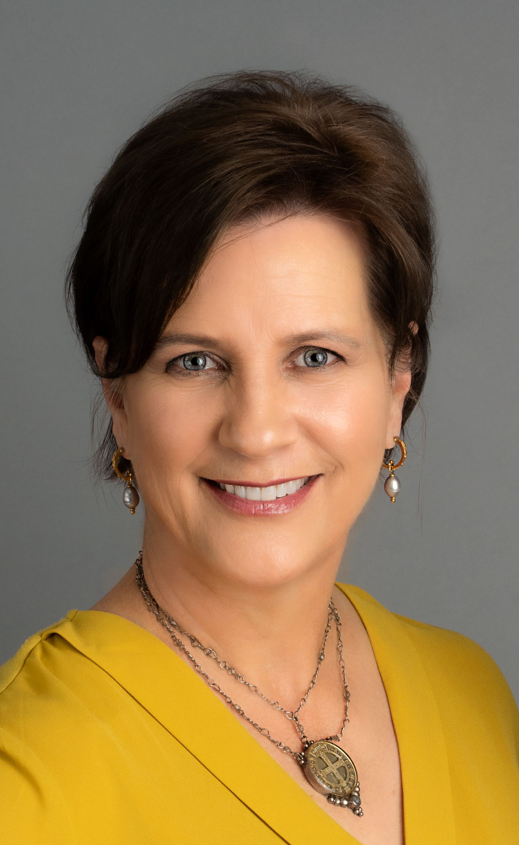 Realtor Profile Picture