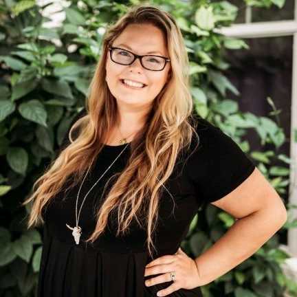 Realtor Profile Picture