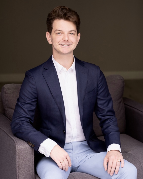 Realtor Profile Picture