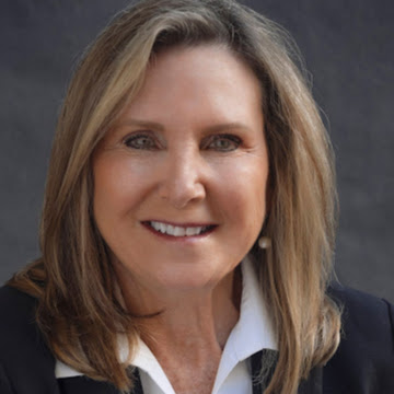 Realtor Profile Picture