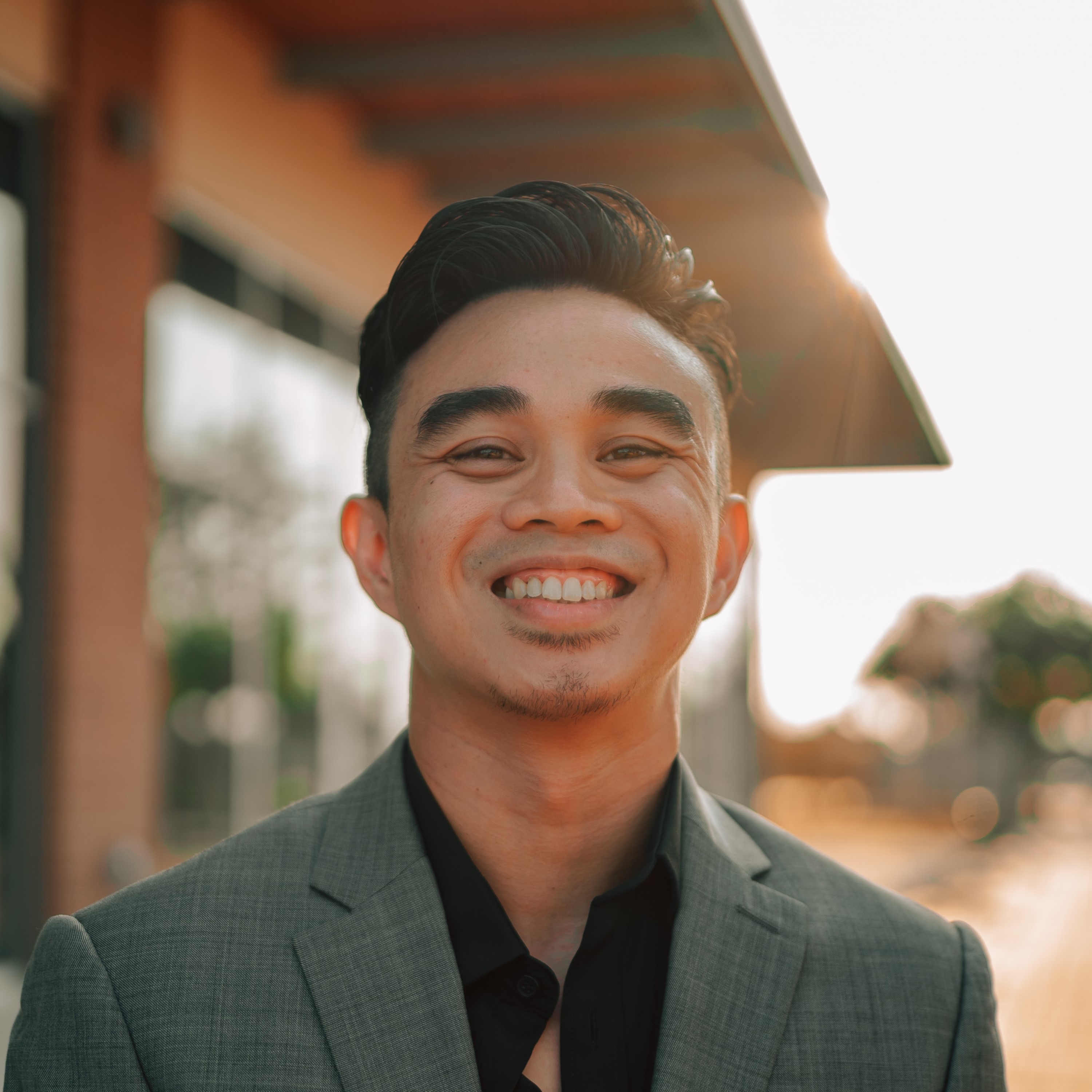 Realtor Profile Picture