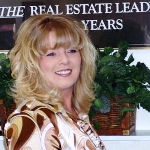 REALTOR® Profile Picture