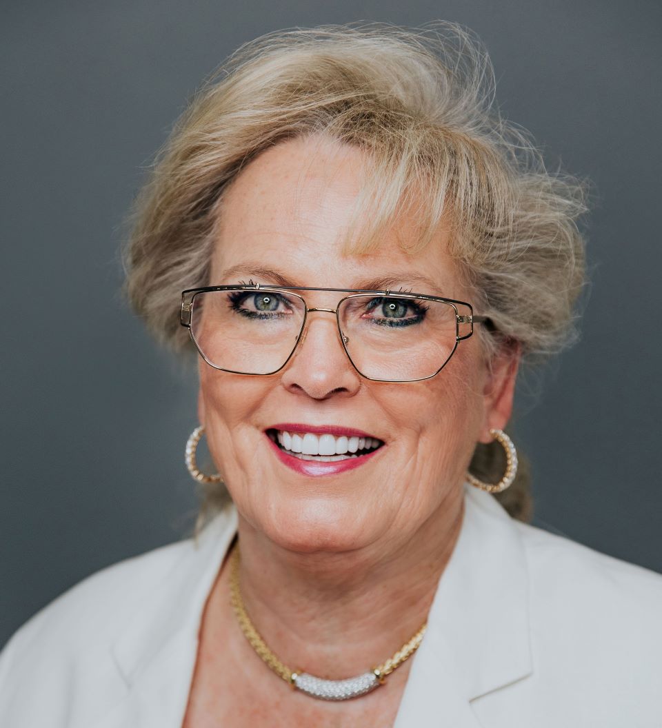 REALTOR® Profile Picture