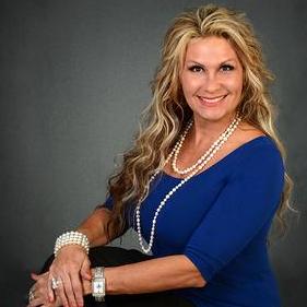 REALTOR® Profile Picture