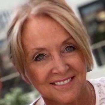 REALTOR® Profile Picture