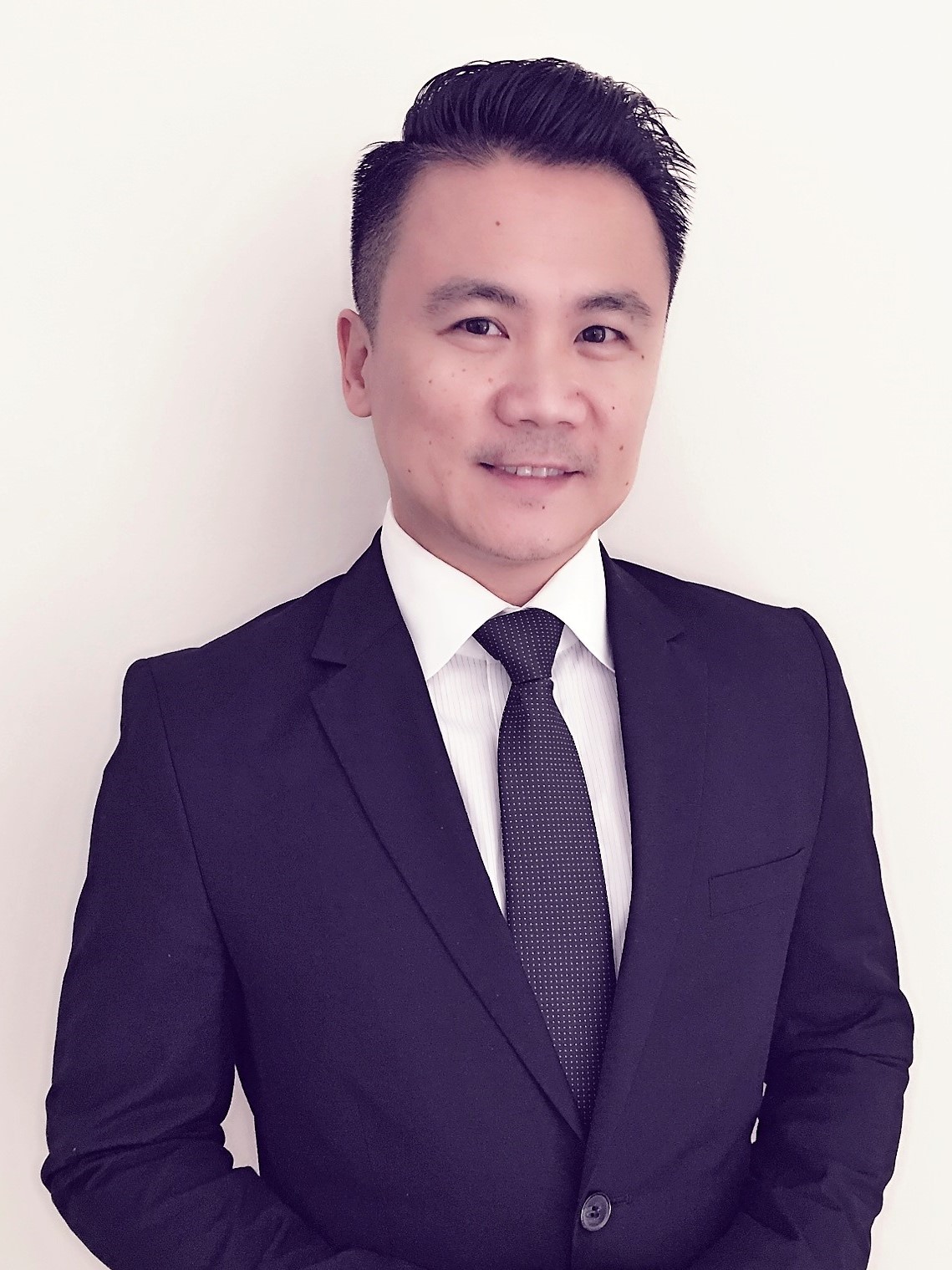 REALTOR® Profile Picture
