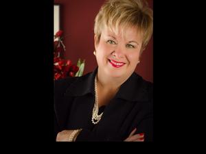 REALTOR® Profile Picture