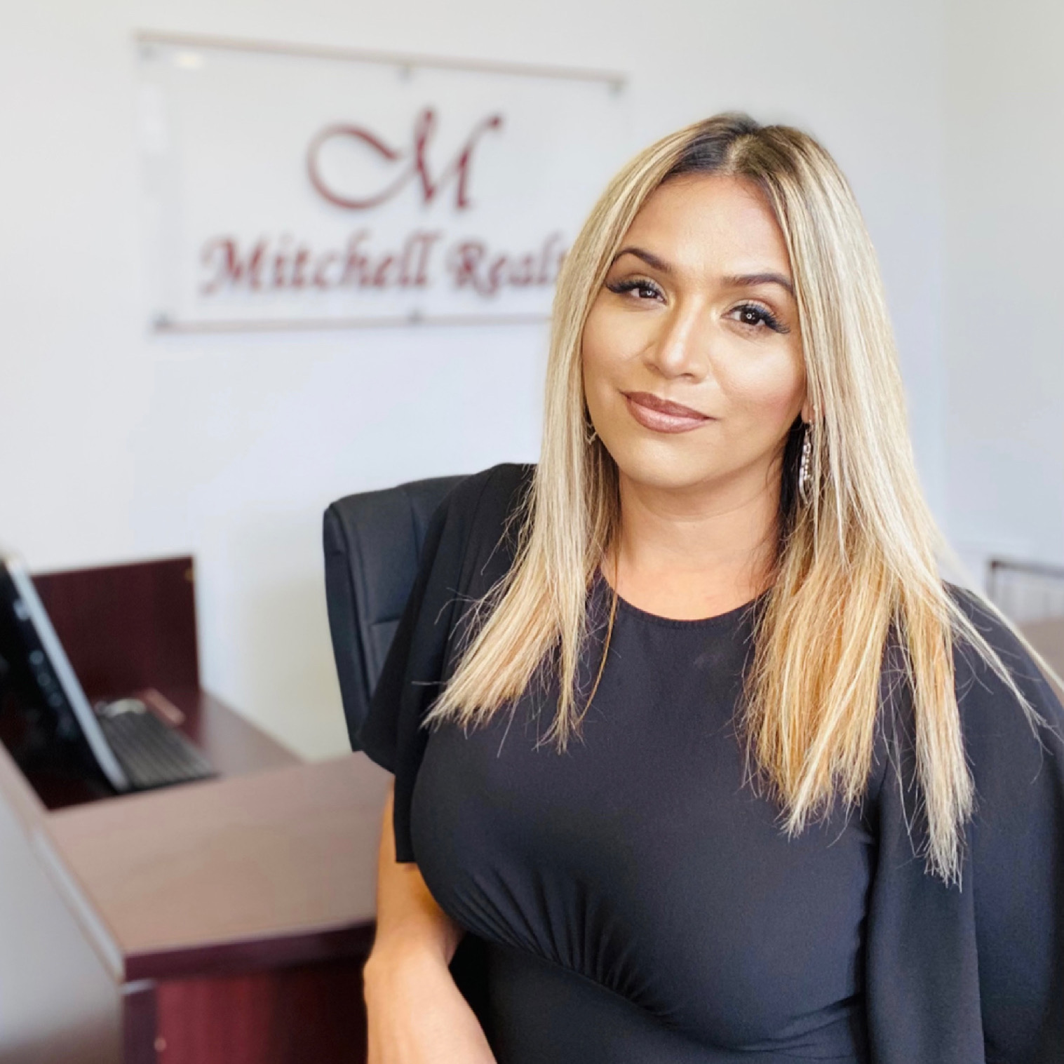 REALTOR® Profile Picture
