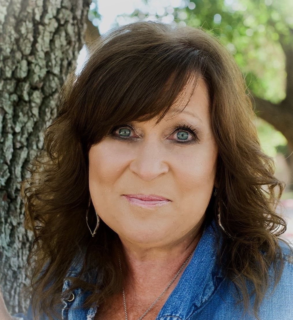 REALTOR® Profile Picture