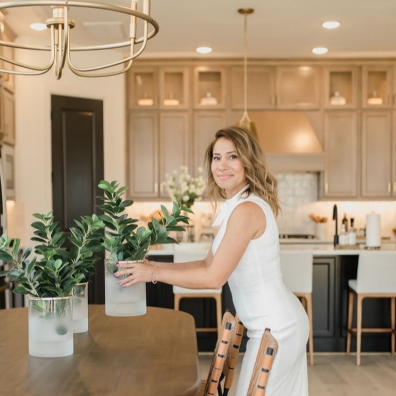 REALTOR® Profile Picture