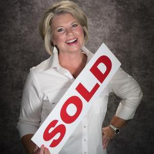 REALTOR® Profile Picture