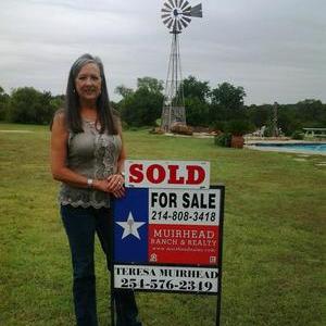 REALTOR® Profile Picture