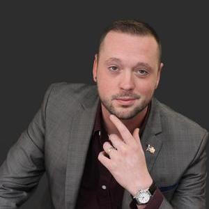 REALTOR® Profile Picture