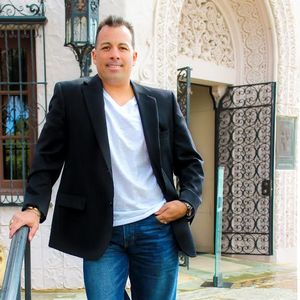REALTOR® Profile Picture