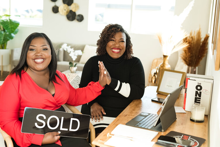 REALTOR® Profile Picture