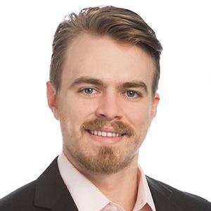 REALTOR® Profile Picture