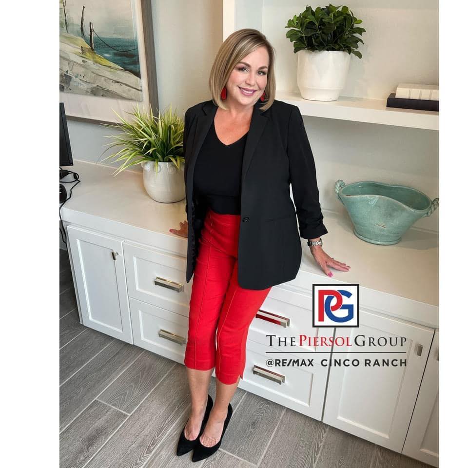 REALTOR® Profile Picture