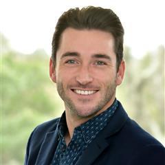 REALTOR® Profile Picture