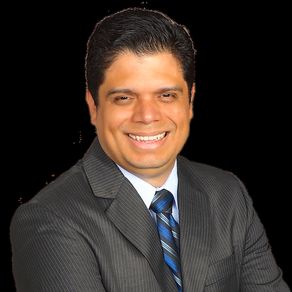 REALTOR® Profile Picture