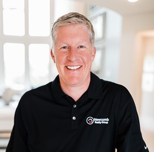 REALTOR® Profile Picture