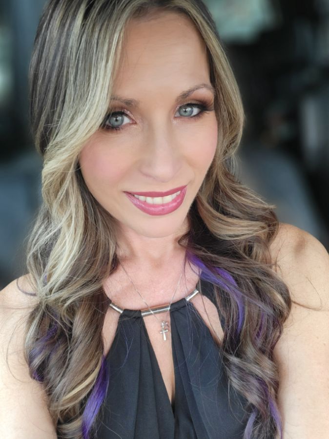 REALTOR® Profile Picture