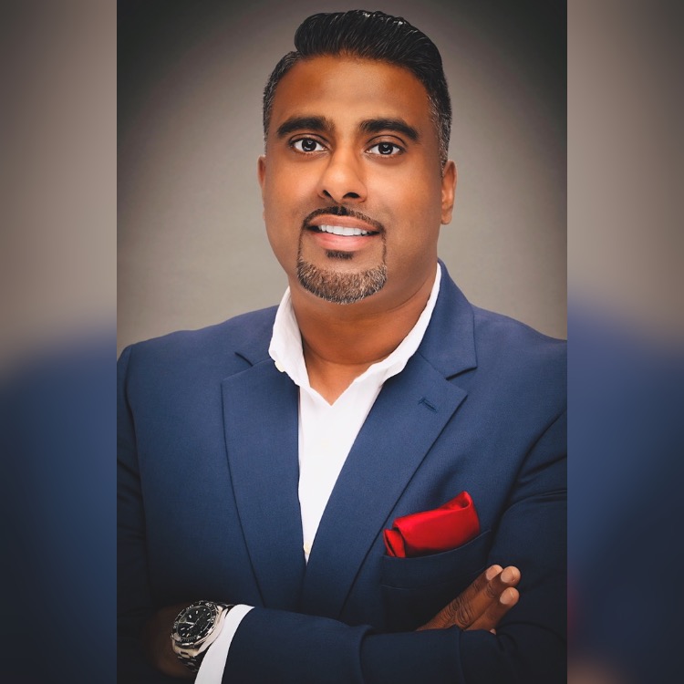 REALTOR® Profile Picture