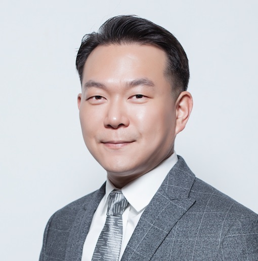 REALTOR® Profile Picture