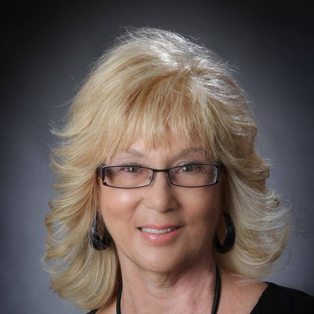 REALTOR® Profile Picture