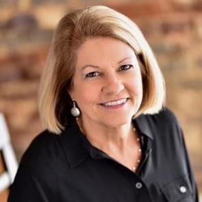 REALTOR® Profile Picture