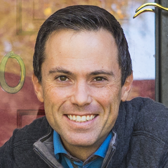 REALTOR® Profile Picture