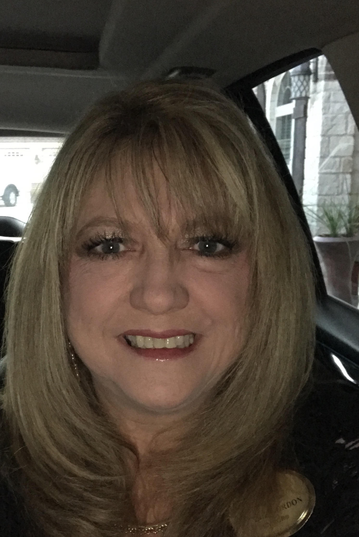 REALTOR® Profile Picture
