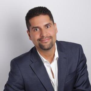 REALTOR® Profile Picture