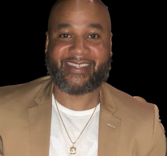 REALTOR® Profile Picture