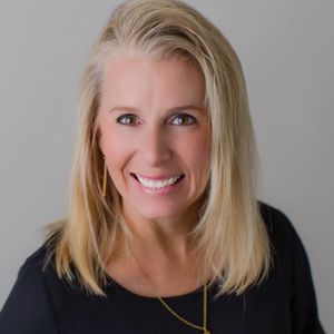 REALTOR® Profile Picture