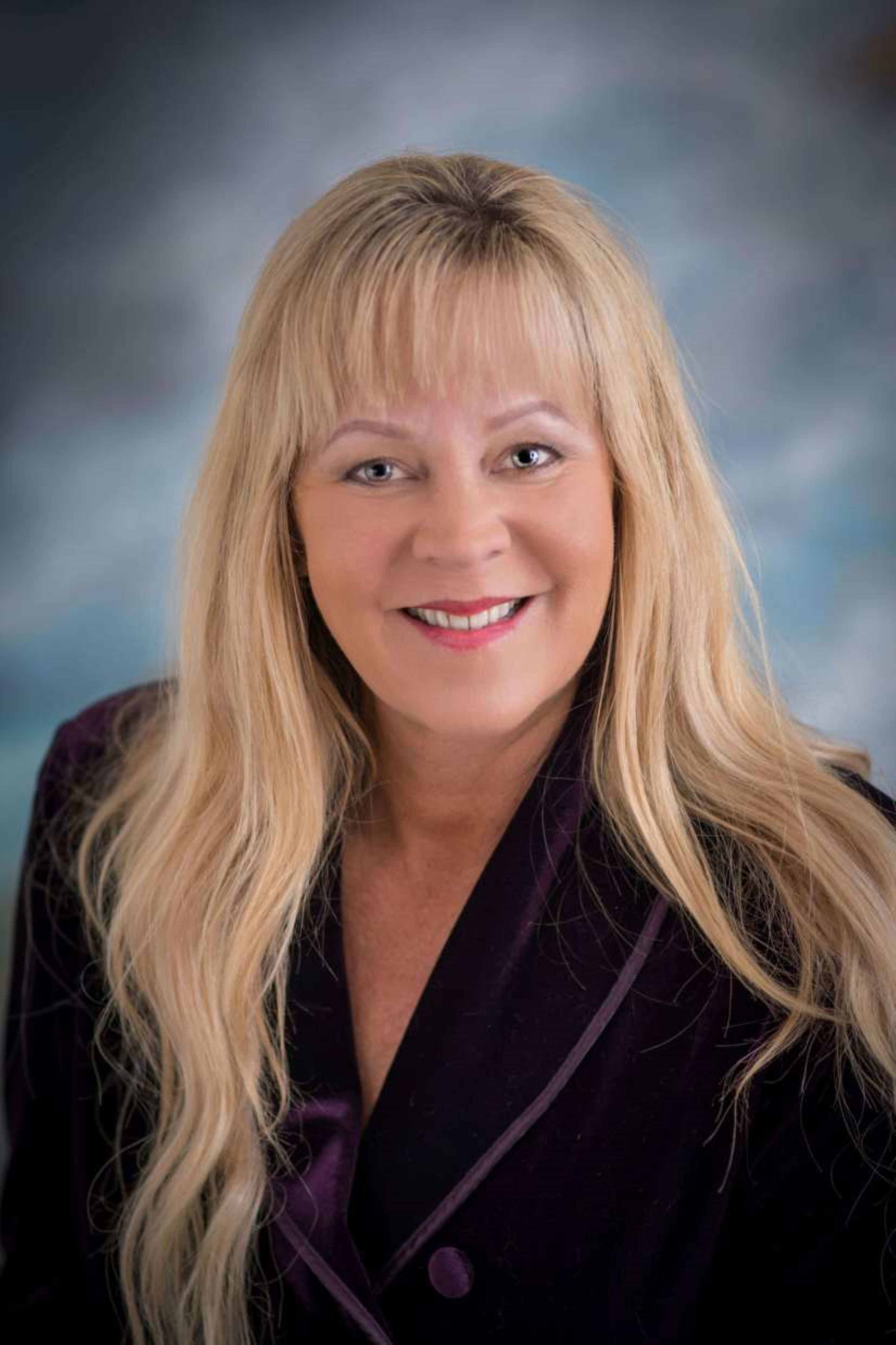 REALTOR® Profile Picture