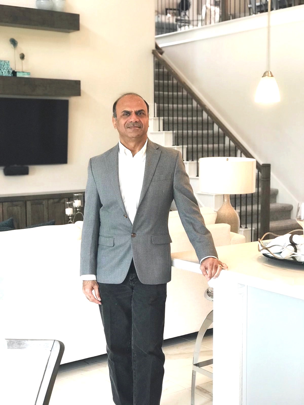 REALTOR® Profile Picture