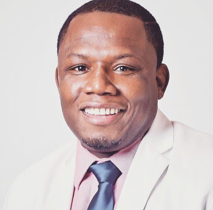 REALTOR® Profile Picture