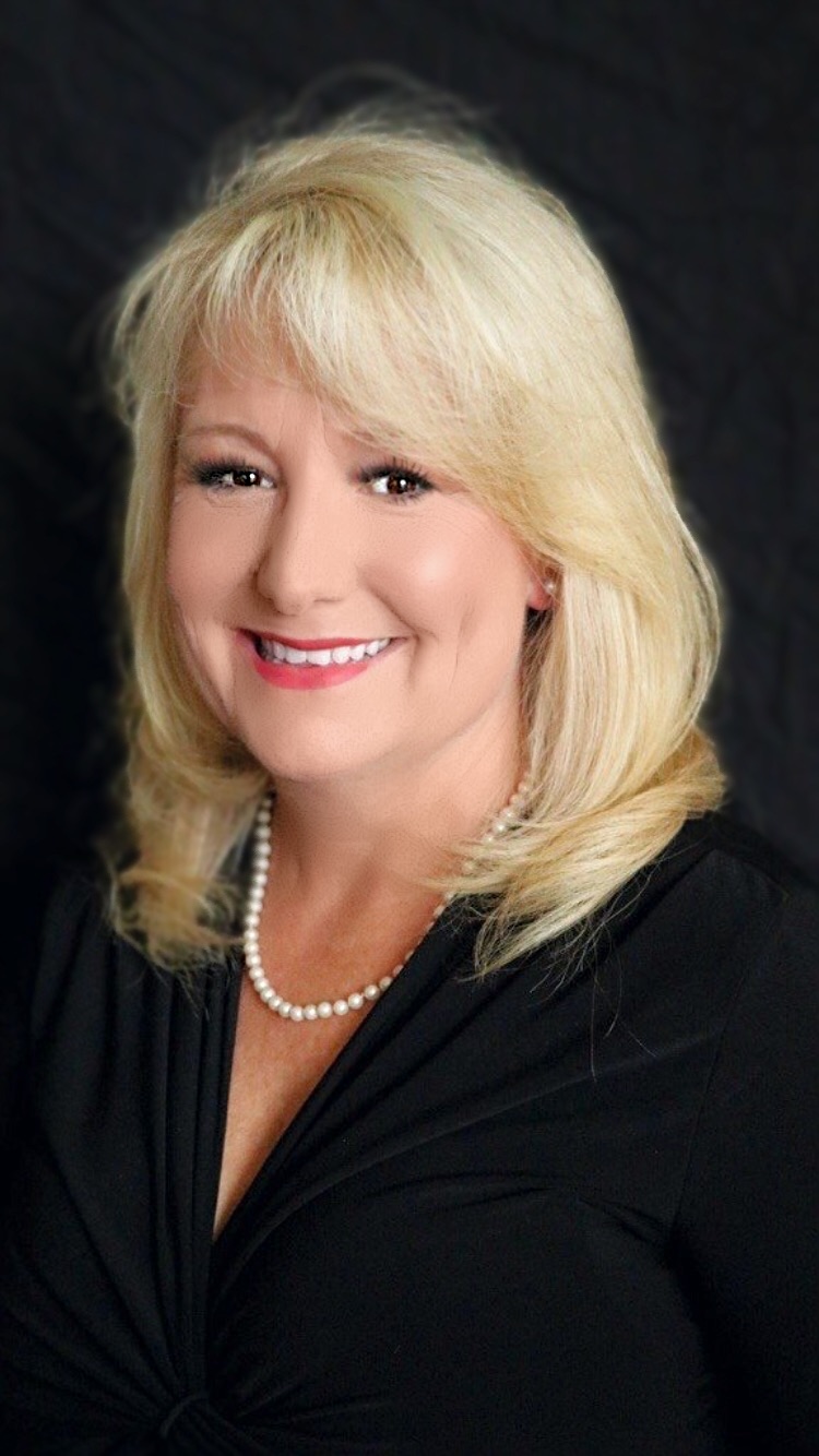 REALTOR® Profile Picture