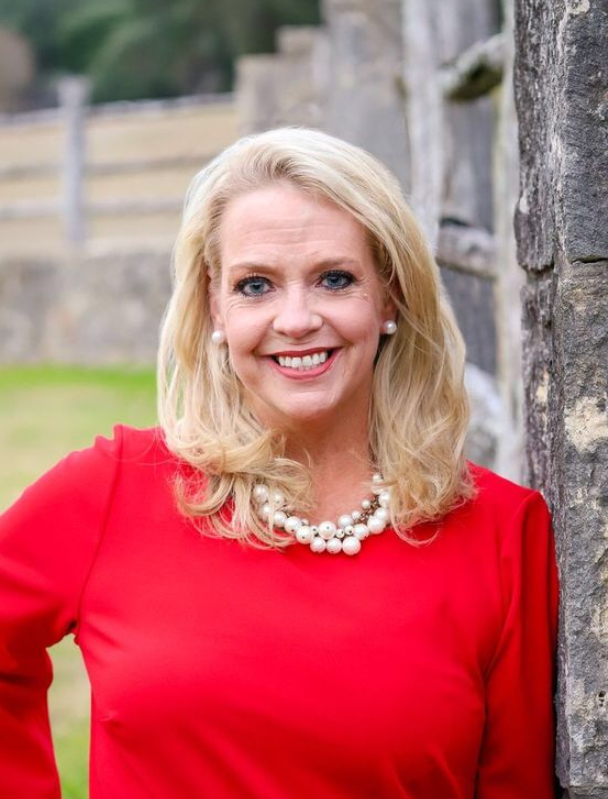 REALTOR® Profile Picture