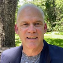 REALTOR® Profile Picture