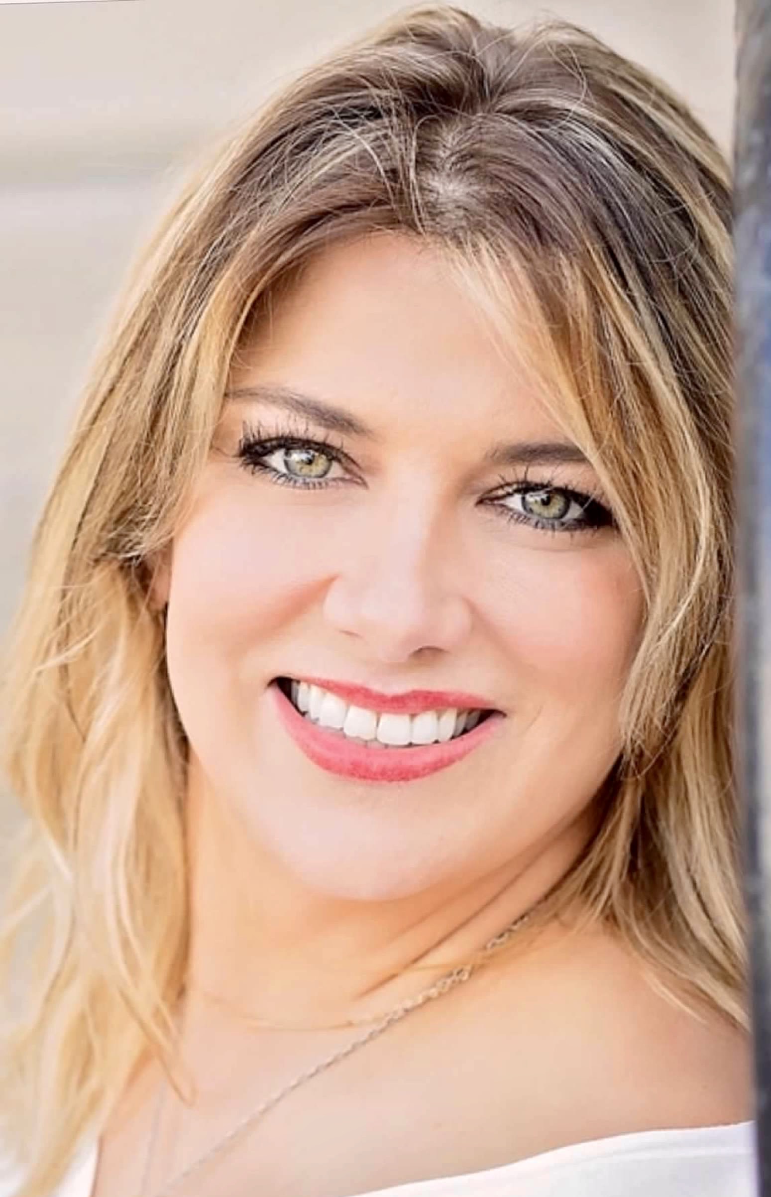 REALTOR® Profile Picture